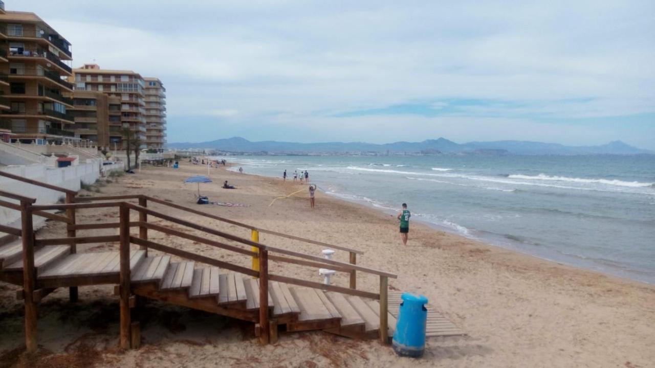 شقة Apartamento En Arenals Del Sol آريناليس ديل سول المظهر الخارجي الصورة